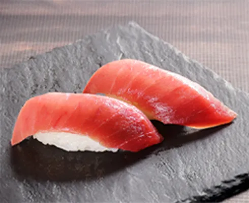 南まぐろ中トロ 二貫