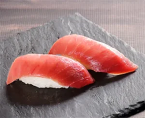 南まぐろ中トロ 二貫